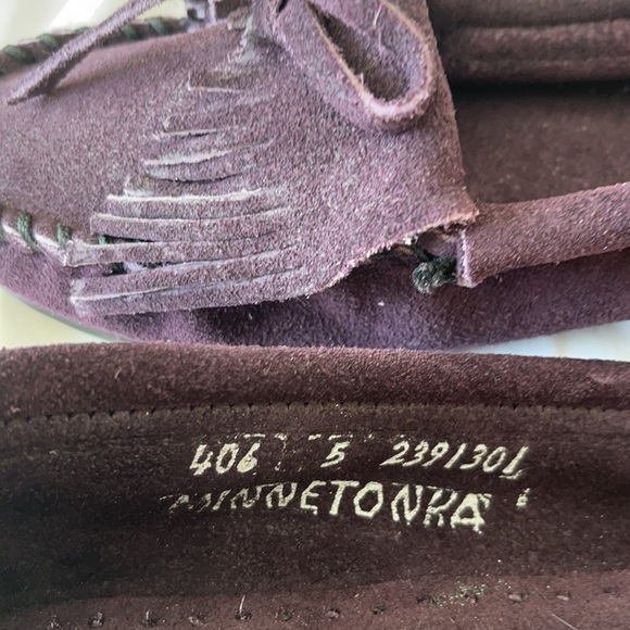 Women’s Minnetonka moccasins size 5 - Picture 5 of 5